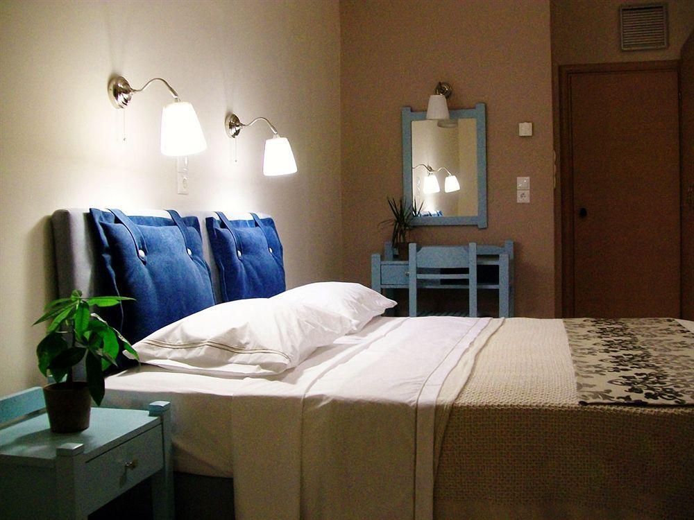 Zorbas Hotel Santorini Пиргос Экстерьер фото