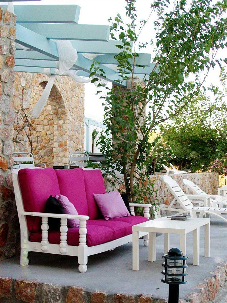 Zorbas Hotel Santorini Пиргос Экстерьер фото