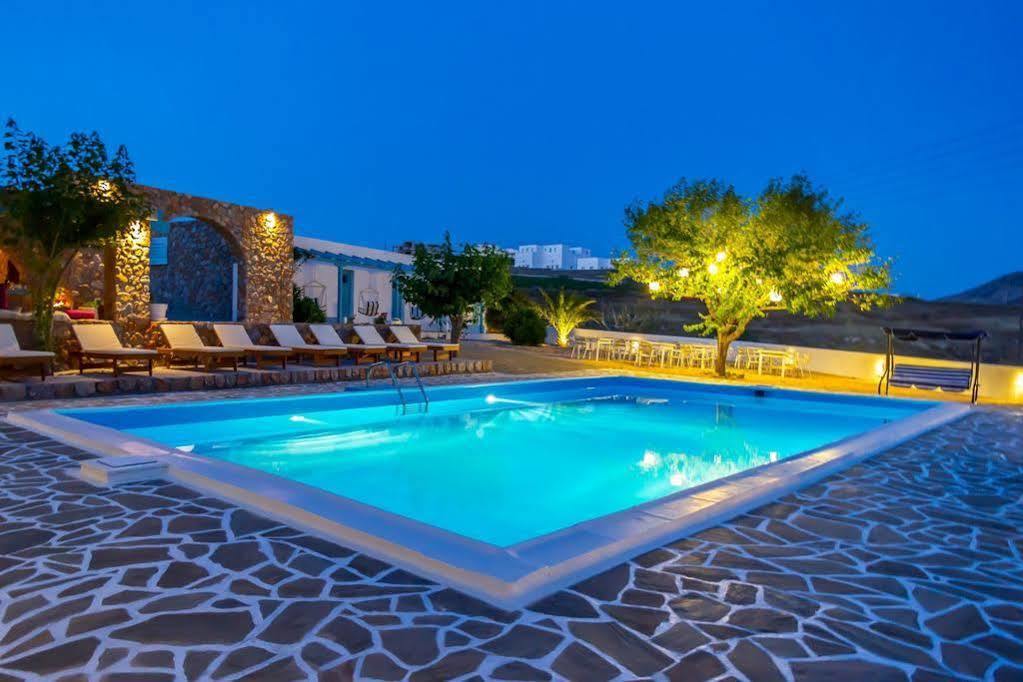 Zorbas Hotel Santorini Пиргос Экстерьер фото
