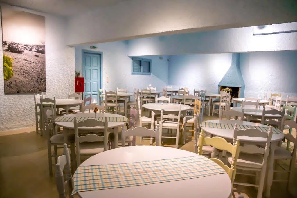 Zorbas Hotel Santorini Пиргос Экстерьер фото